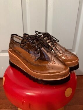 Unique Qupid See-Through Platform Lace-Up Oxfords